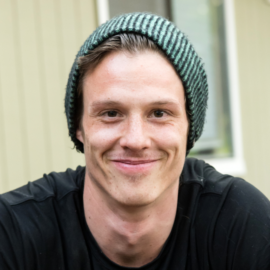 <em>Mert B.</em>